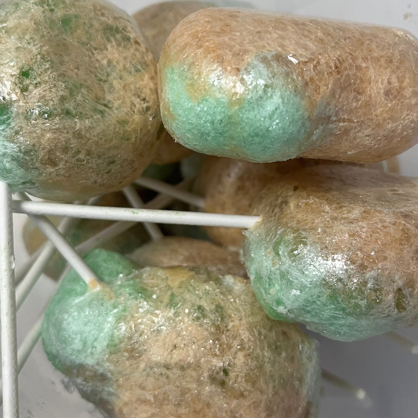 Polar Caramel Apple Pops